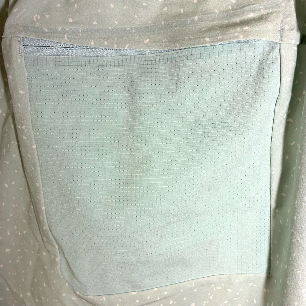 Lululemon Channel Cross Swim Short, 5